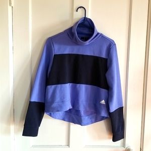 Adidas color block mock neck top  Crop high low | S